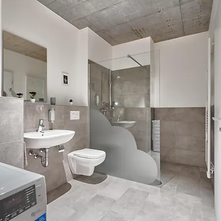 The Cloud Apartment *