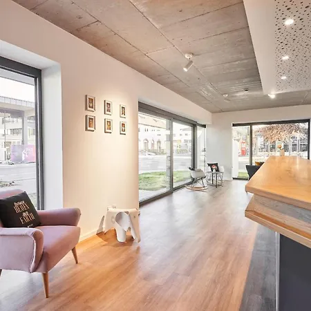 The Cloud Apartment *